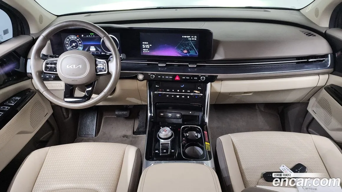 Kia Carnival — фото 2