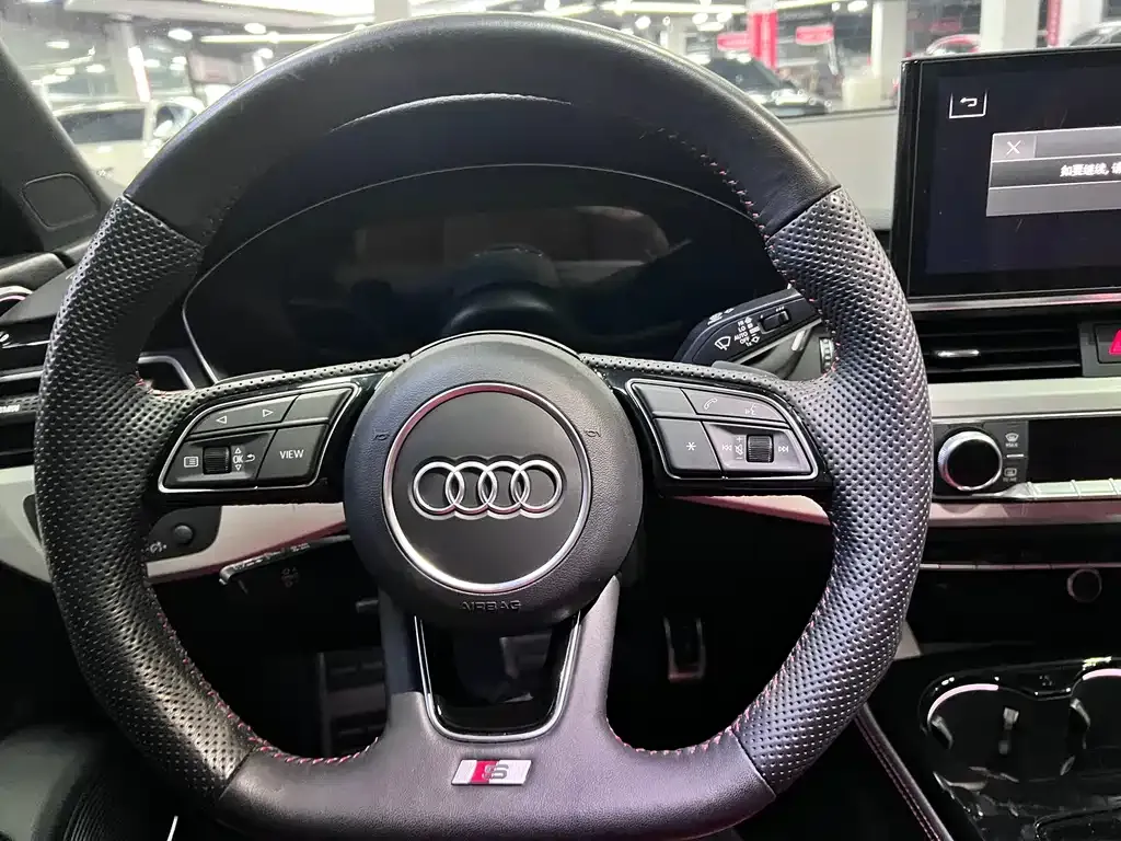 Audi S4 — фото 8