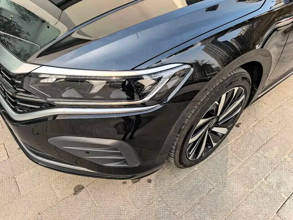 Volkswagen Passat — фото 6