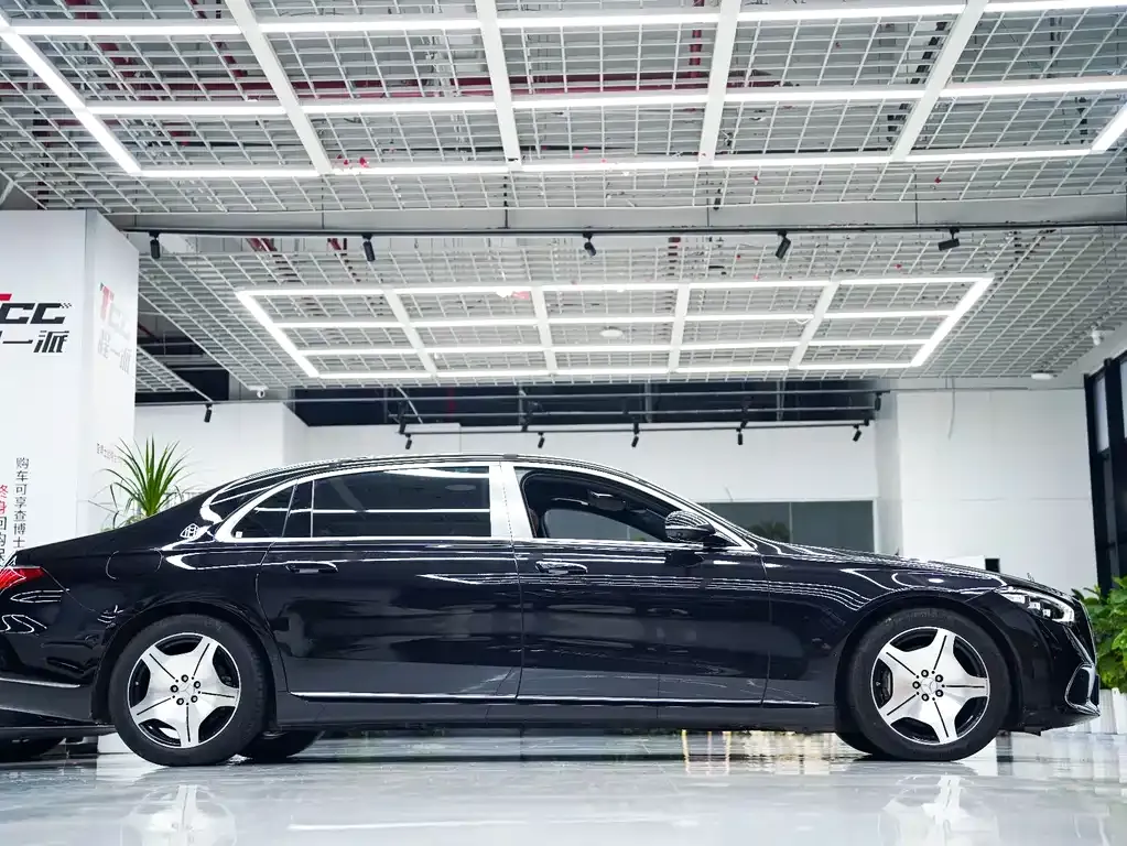 Mercedes-Benz S-Class — фото 2