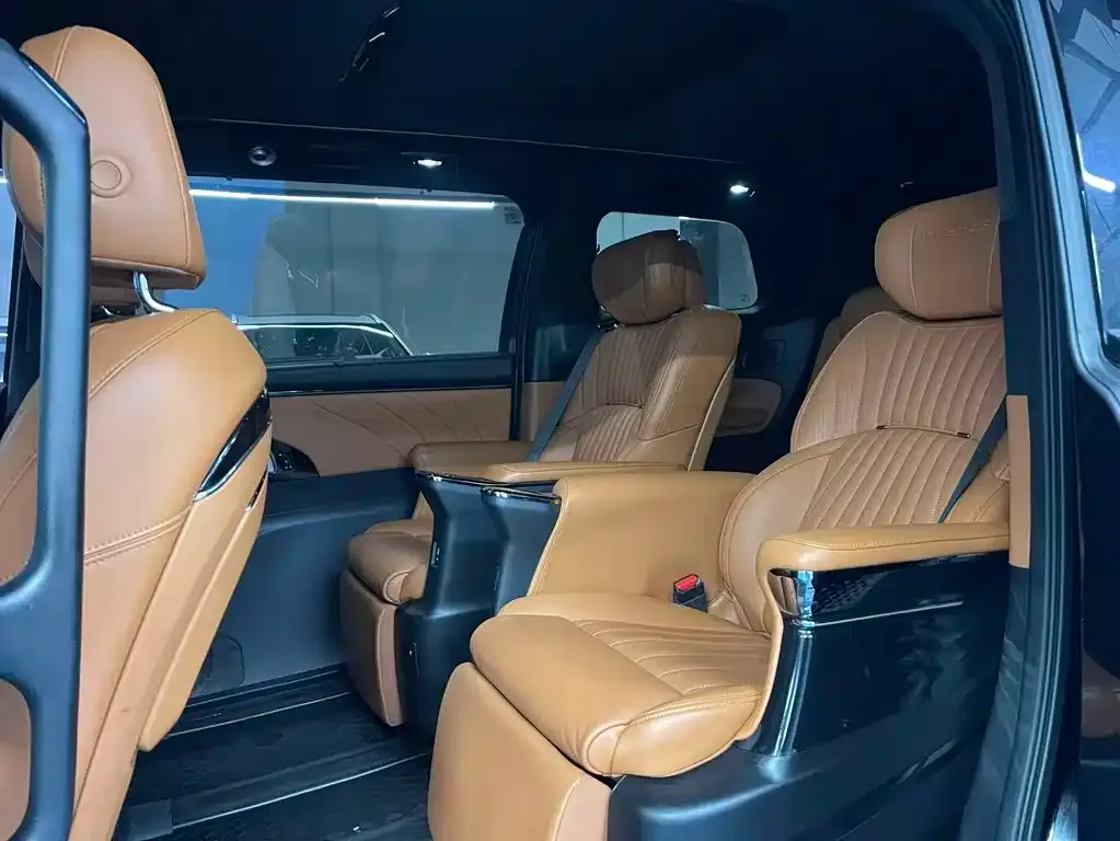 GAC Motor Trumpchi E9 — фото 8
