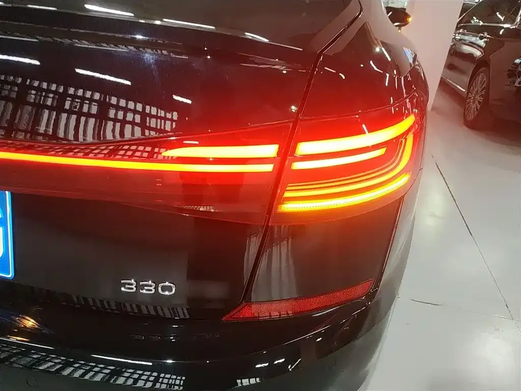Volkswagen Passat — фото 3