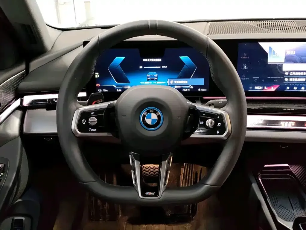 BMW i5 — фото 3