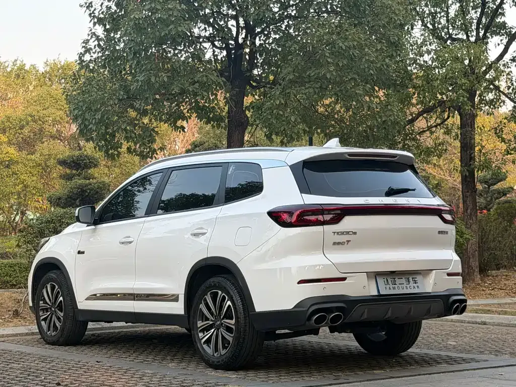 Chery Tiggo 8 — фото 5