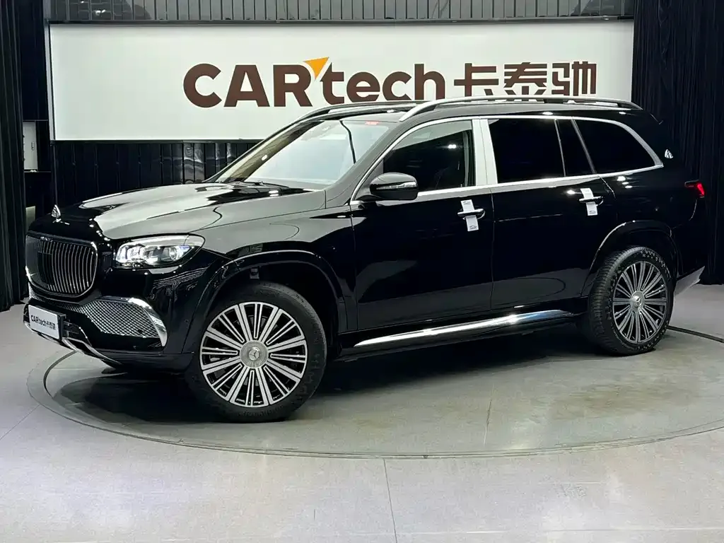 Mercedes-Benz GLS — фото 1