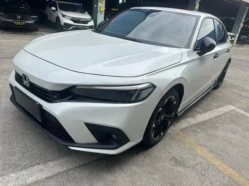 Honda Civic — фото 1