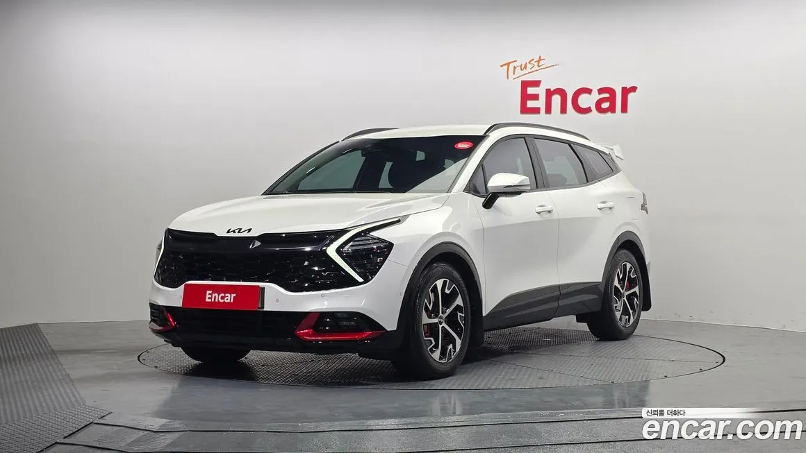 Kia Sportage — фото 1