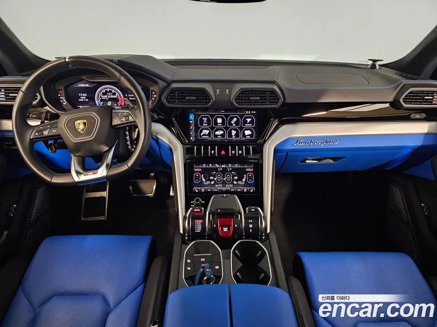 Lamborghini Urus — фото 7