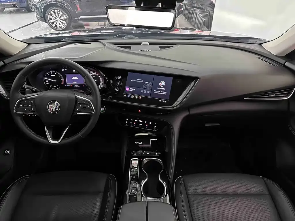 Buick Envision Plus — фото 8