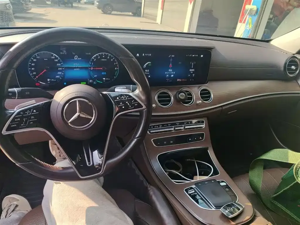 Mercedes-Benz E-Class New Energy — фото 5