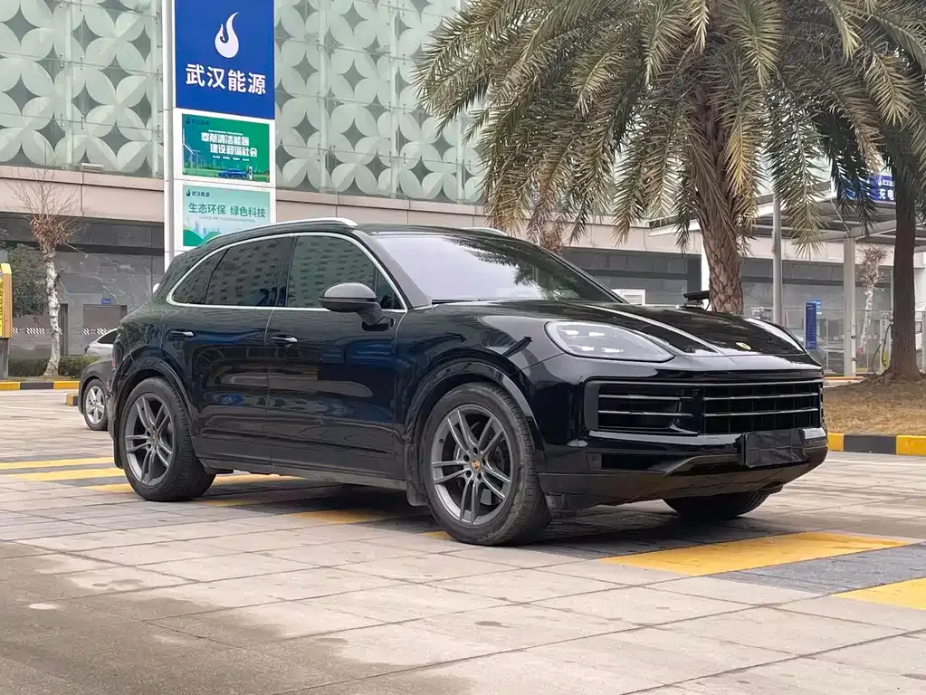 Porsche Cayenne — фото 2