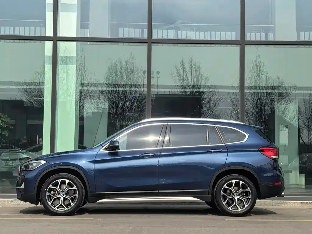 BMW X1 — фото 2