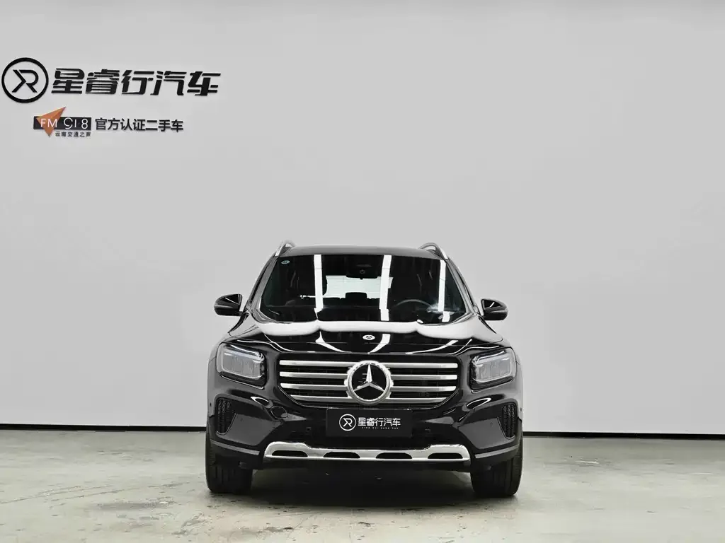 Mercedes-Benz GLB — фото 3