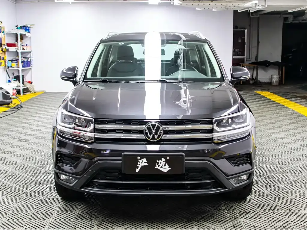 Volkswagen Tharu — фото 4