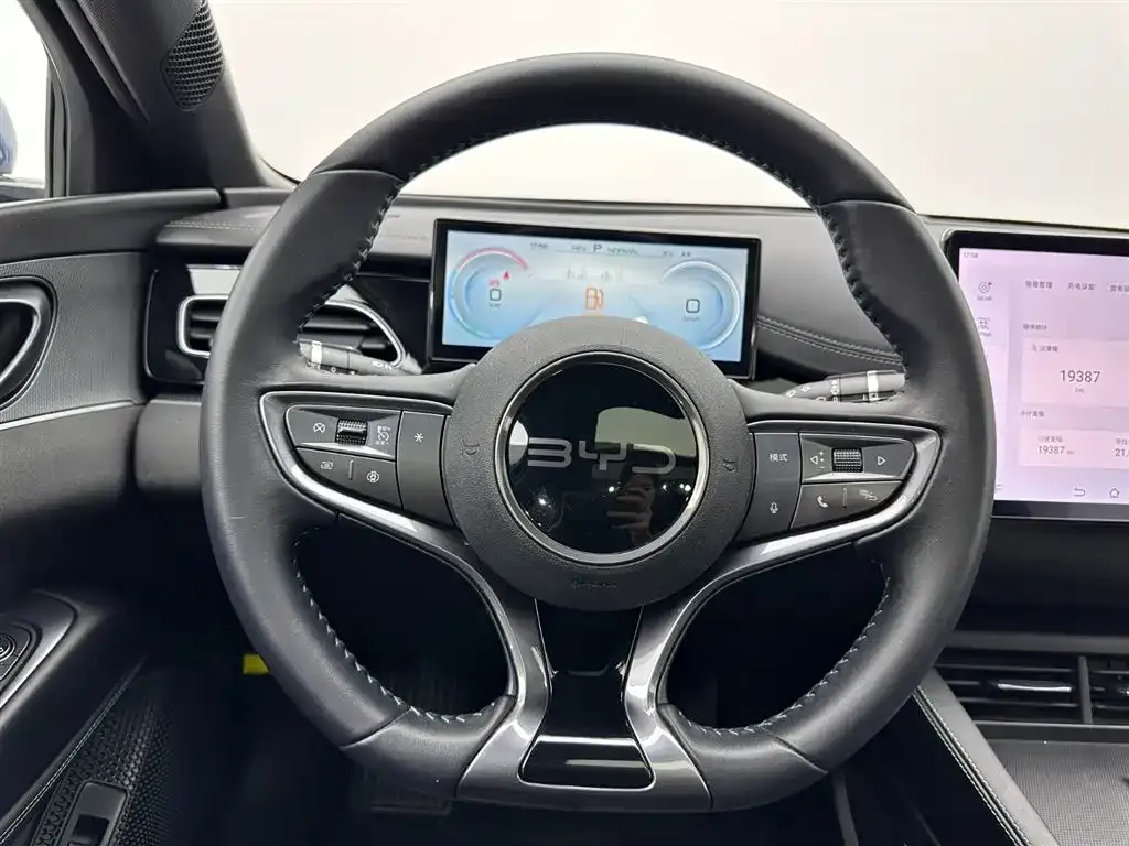 BYD Seal 06 — фото 9
