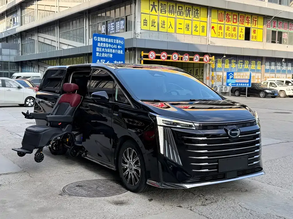 GAC Motor Trumpchi E9 — фото 10