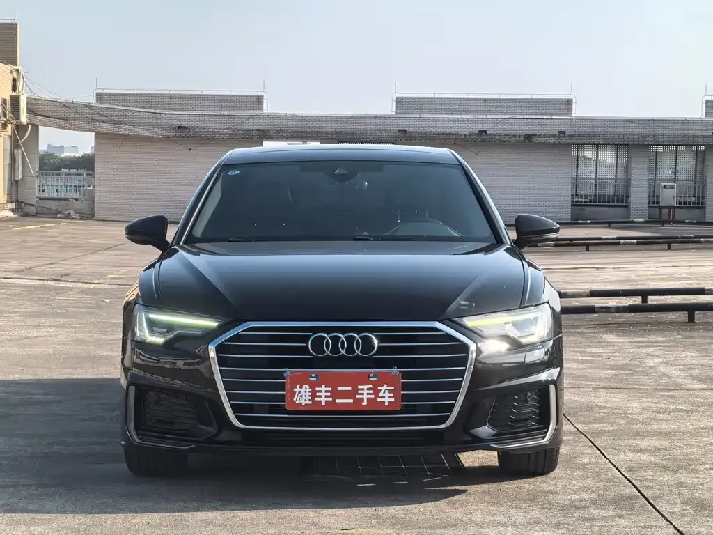 Audi A6L — фото 2