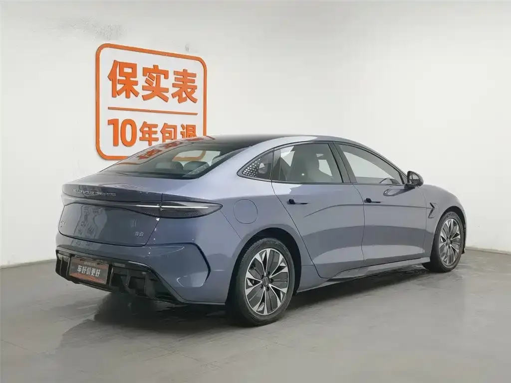 BYD Seal — фото 7
