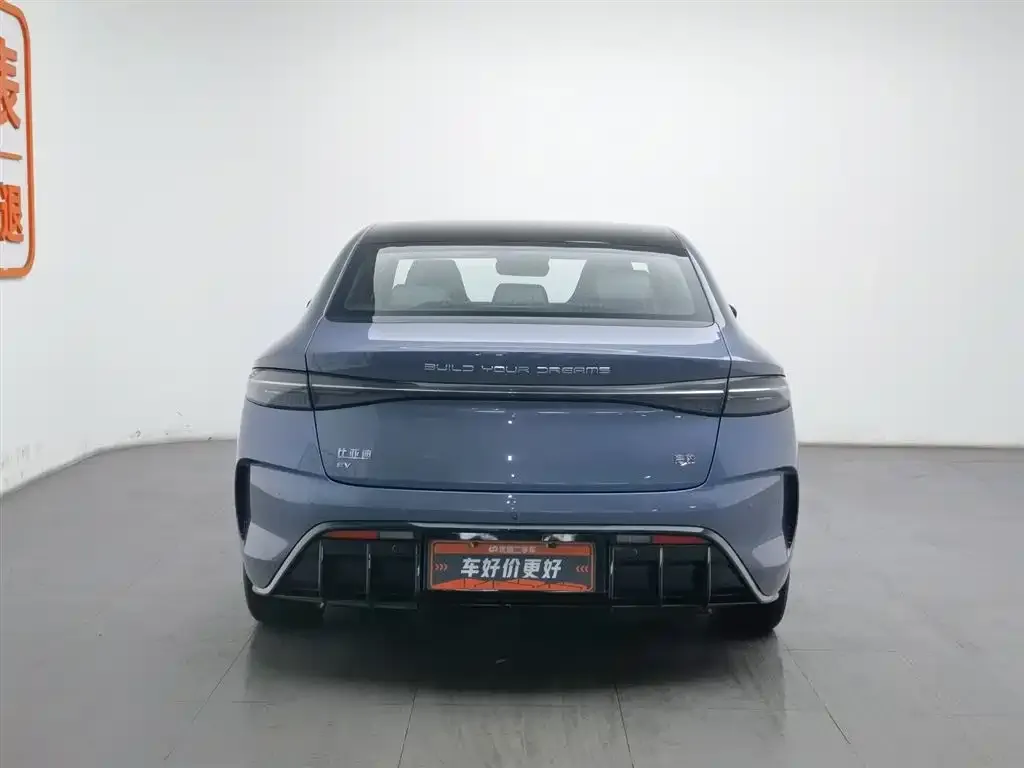 BYD Seal — фото 9