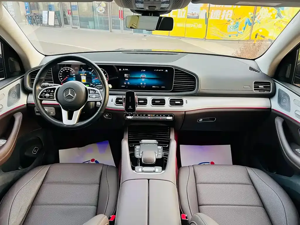 Mercedes-Benz GLE — фото 7