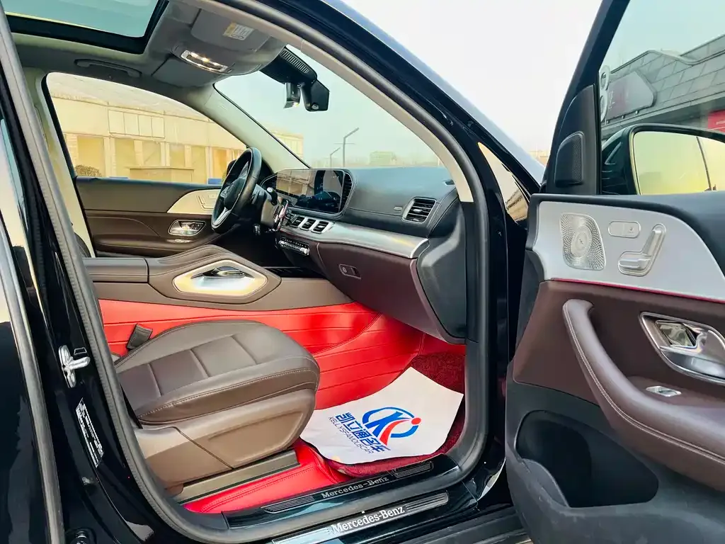 Mercedes-Benz GLE — фото 10