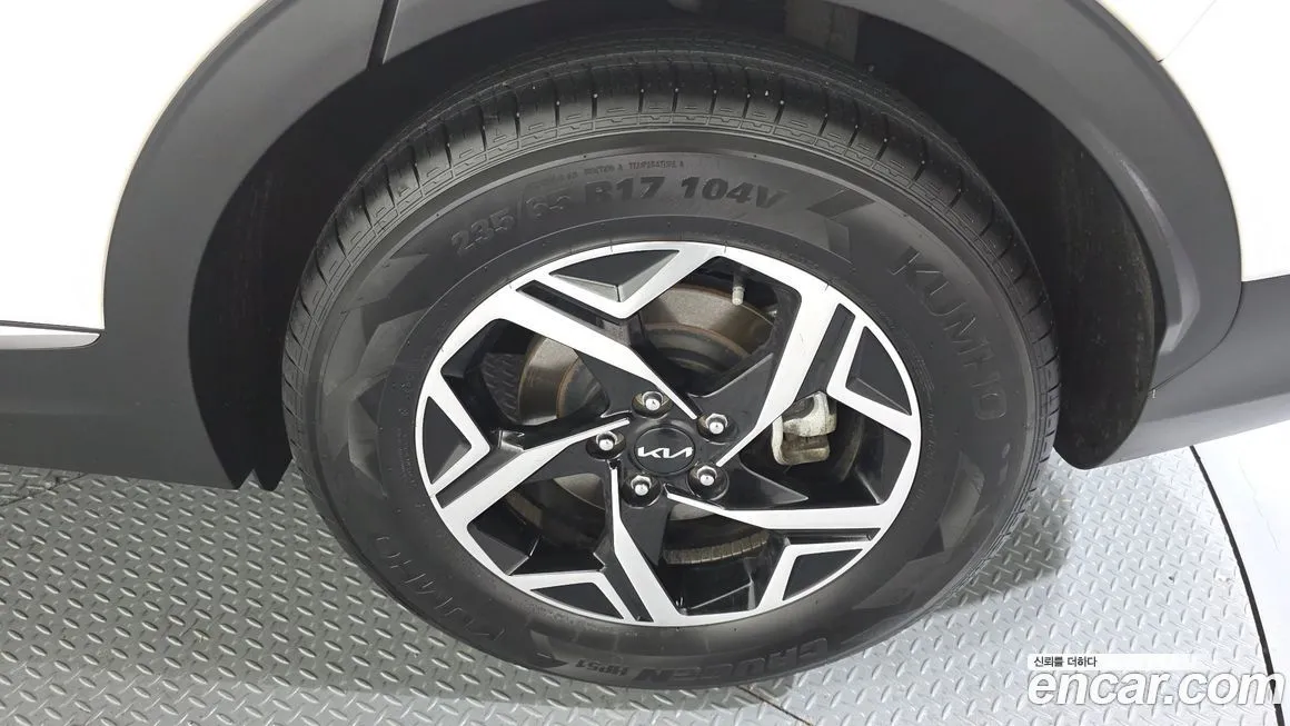 Kia Sportage — фото 5