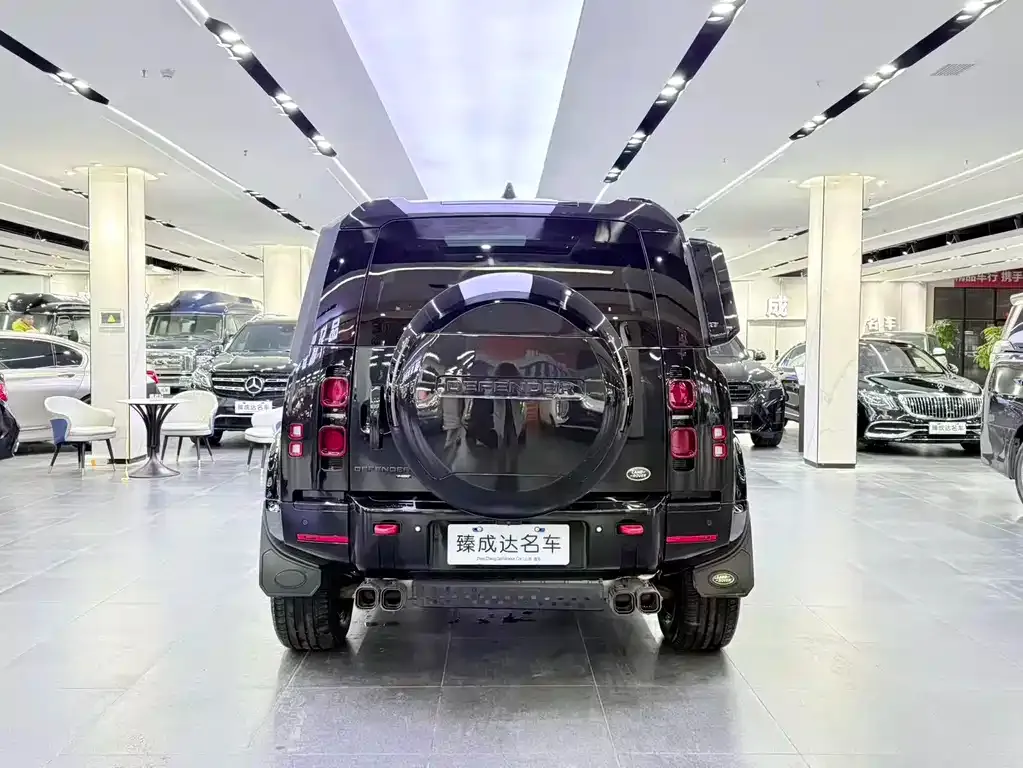 Land Rover Defender — фото 5