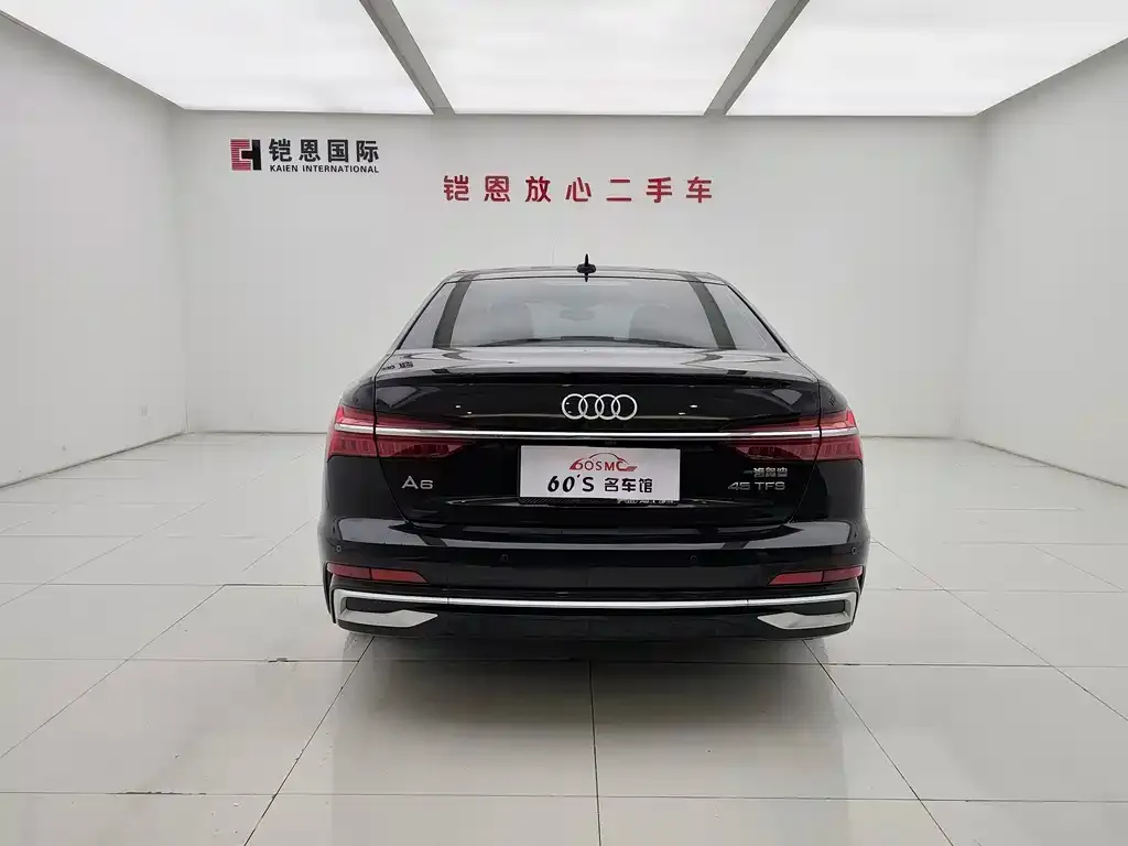 Audi A6L — фото 2