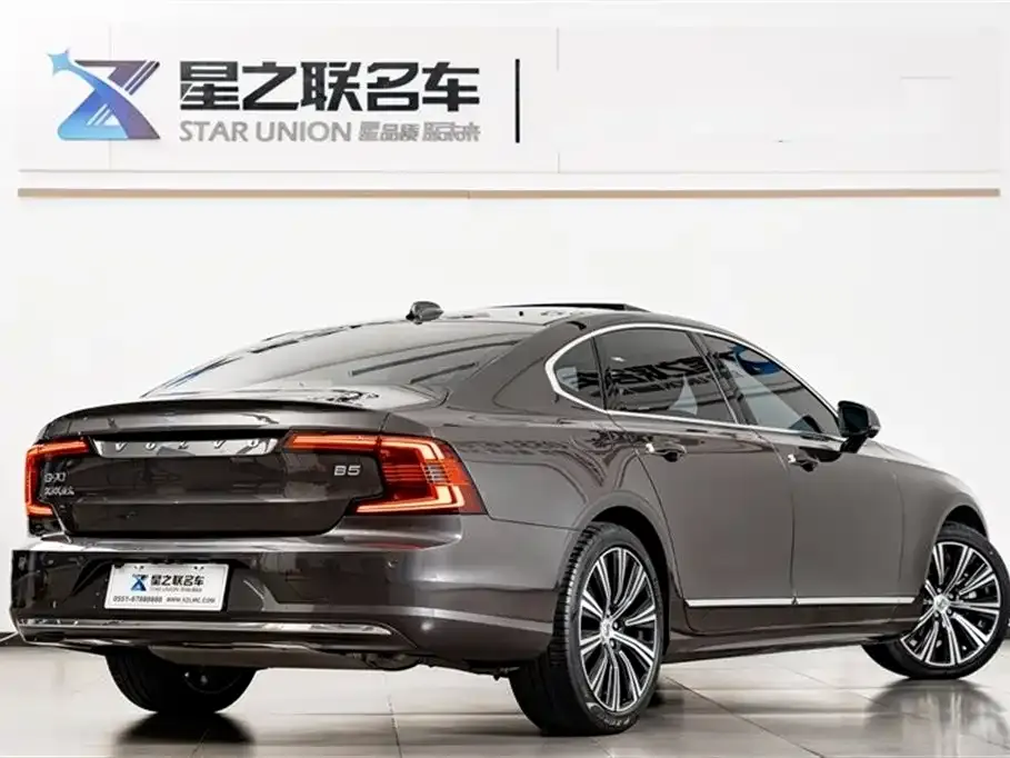 Volvo S90 — фото 3