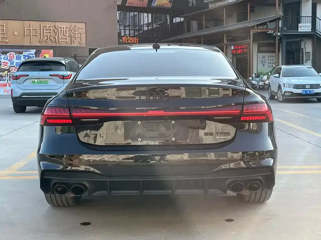 Audi A7L — фото 3