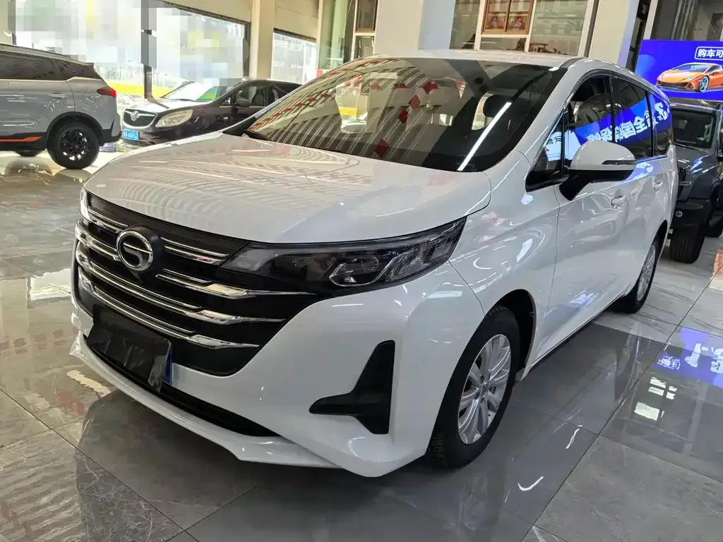 GAC Motor Trumpchi M6 — фото 1