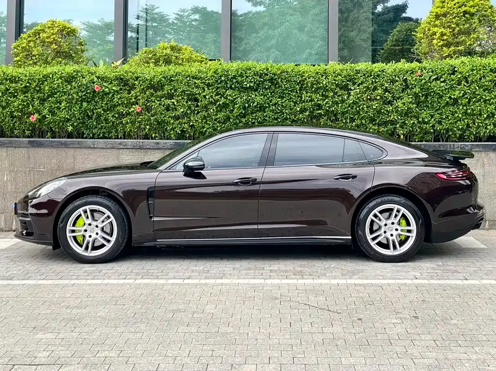 Porsche Panamera — фото 10