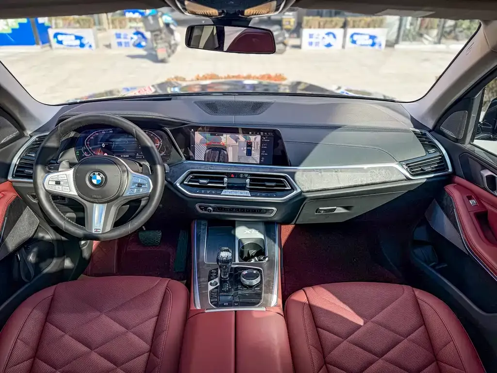 BMW X5 — фото 10