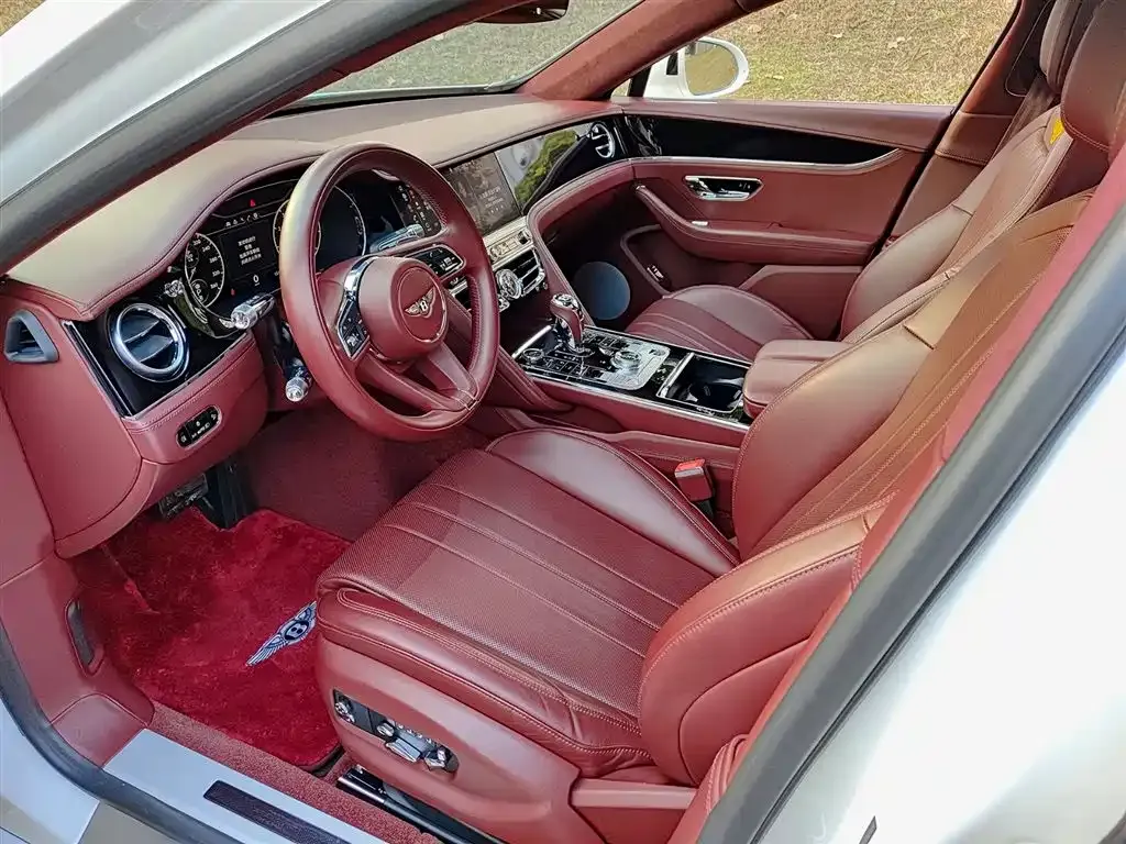 Bentley Flying Spur — фото 8
