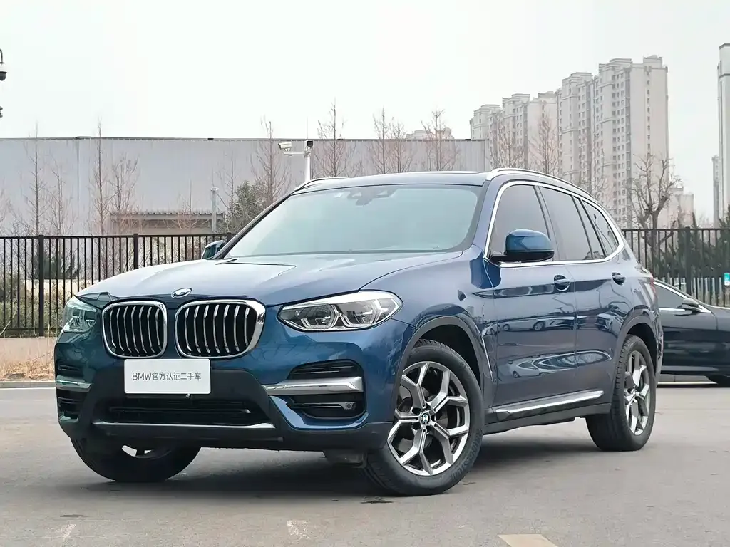 BMW X3 — фото 9