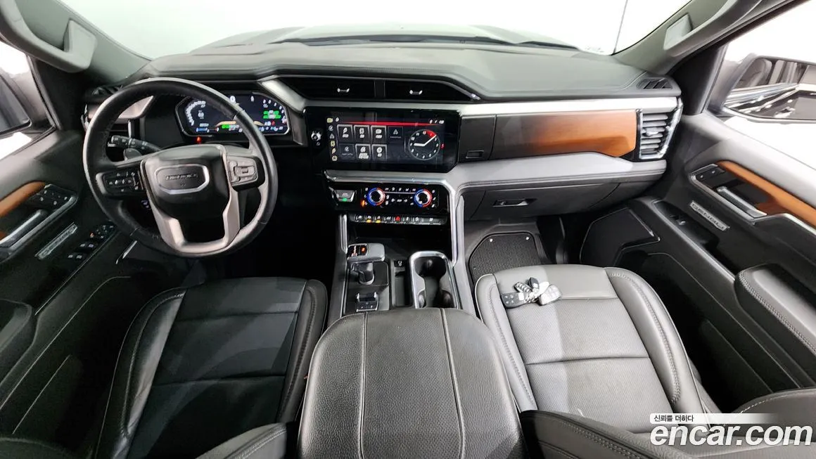 GMC Sierra — фото 8