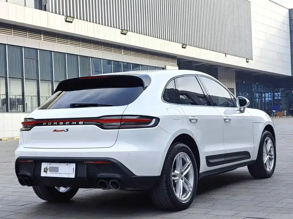 Porsche Macan — фото 8