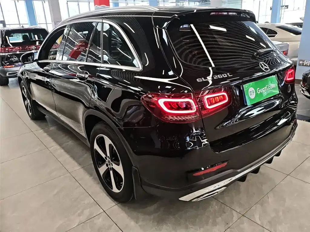 Mercedes-Benz GLC — фото 3