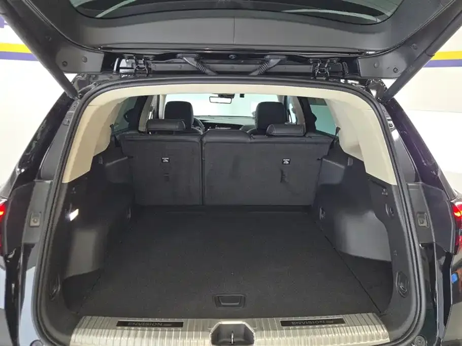 Buick Envision Plus — фото 2