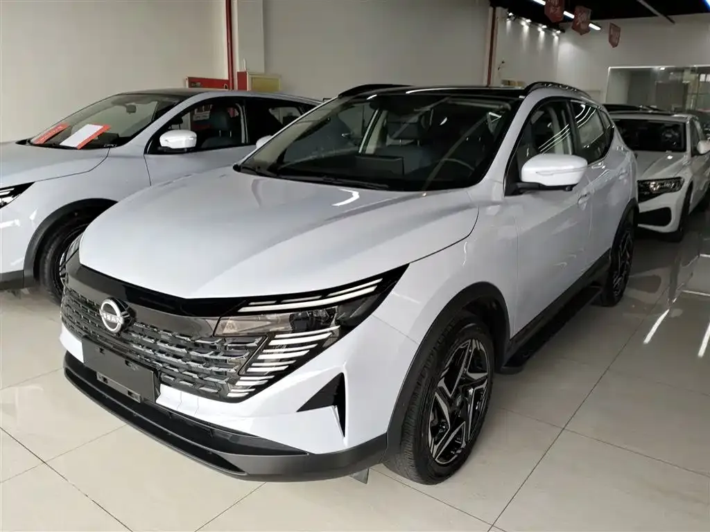 Nissan Qashqai — фото 1