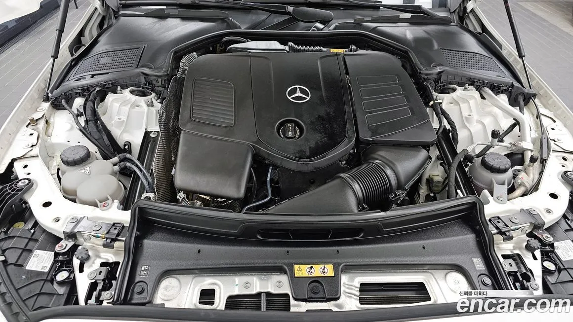 Mercedes-Benz C-Class — фото 10