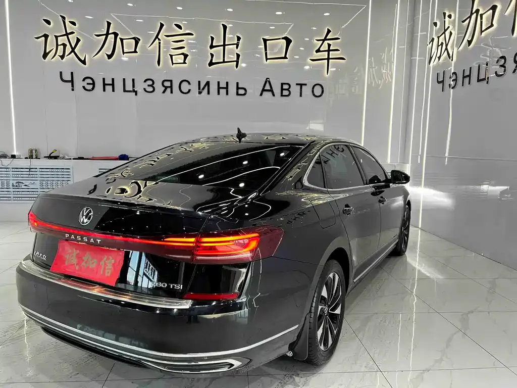 Volkswagen Passat — фото 4