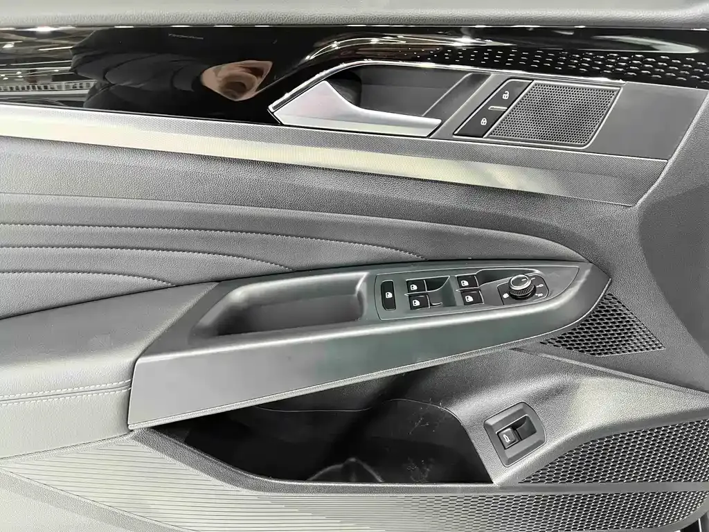 Volkswagen Passat — фото 9