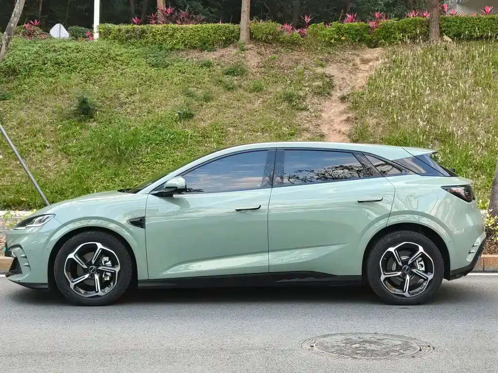 BYD Seal 06GT — фото 6