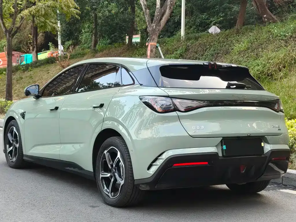 BYD Seal 06GT — фото 4
