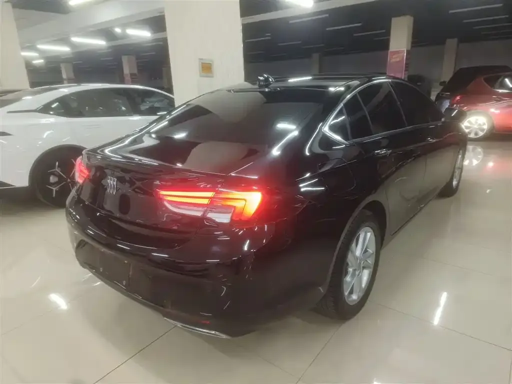 Buick Regal — фото 2