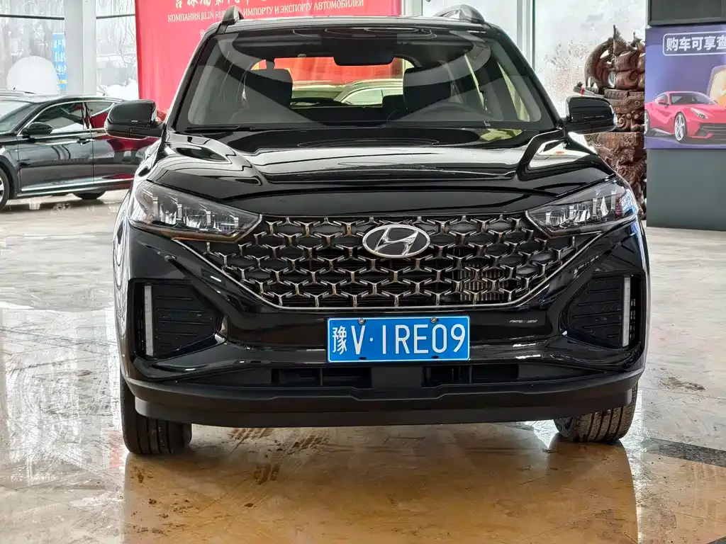 Hyundai ix35 — фото 1