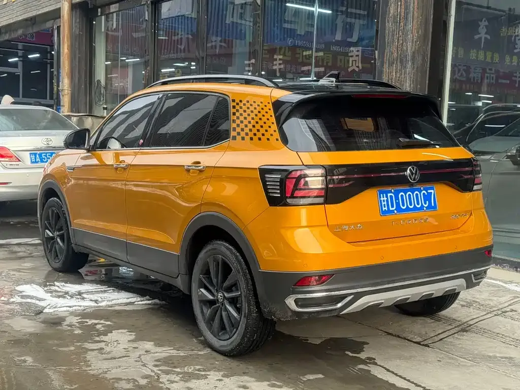 Volkswagen T-Cross — фото 6