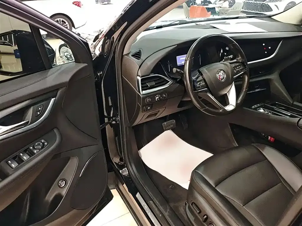 Buick Enclave — фото 3
