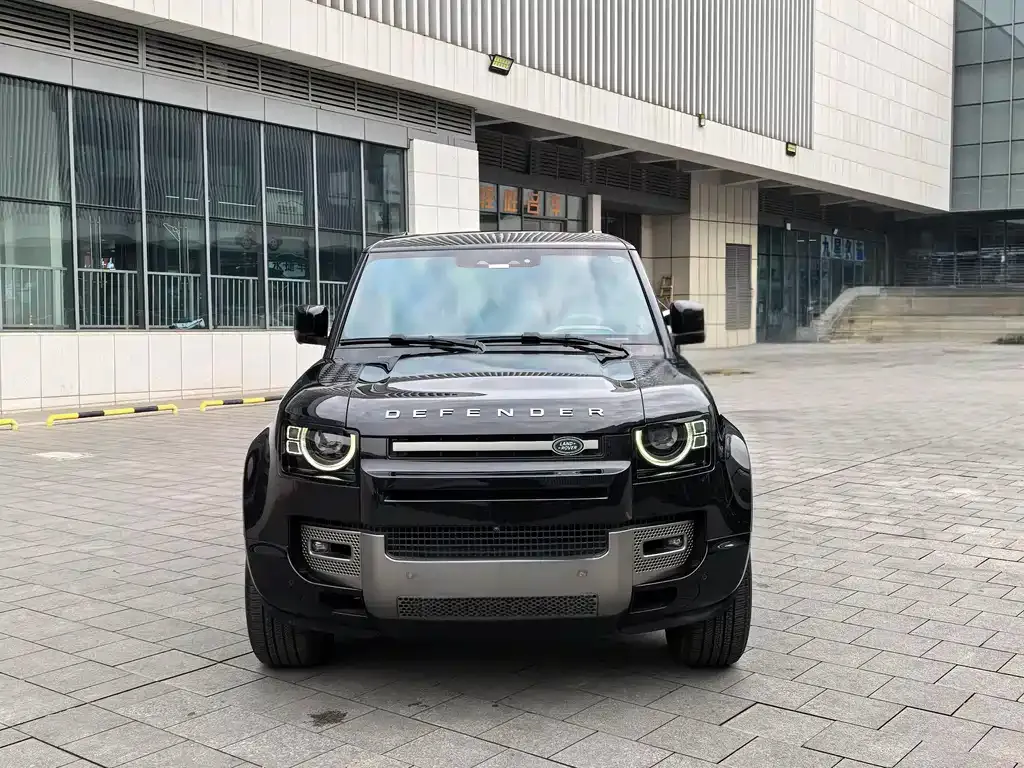 Land Rover Defender — фото 9